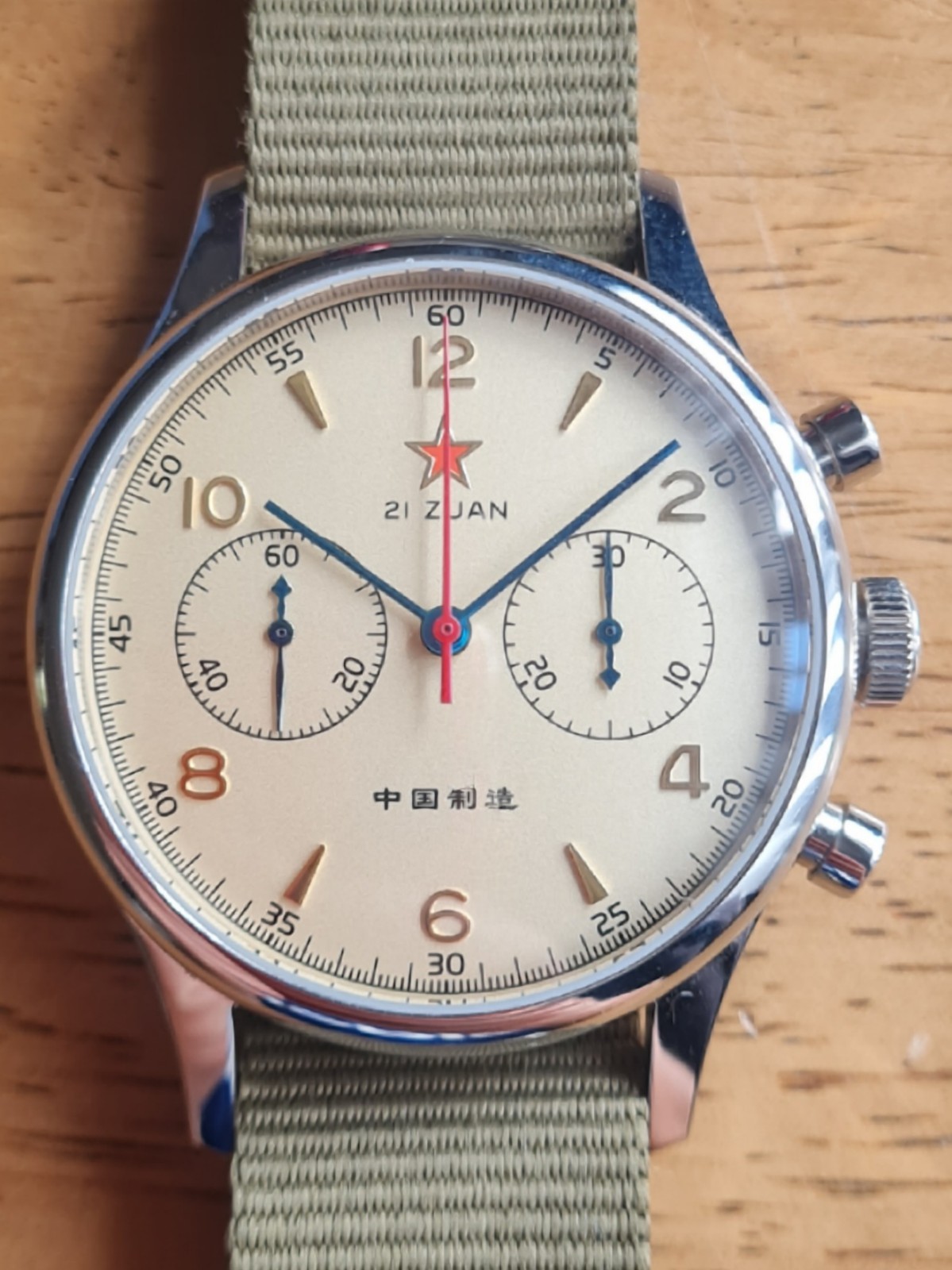Seagull 1963 Air Force Pilot Chronograph ST1901 Mechanical 38mm Watch Box Papers