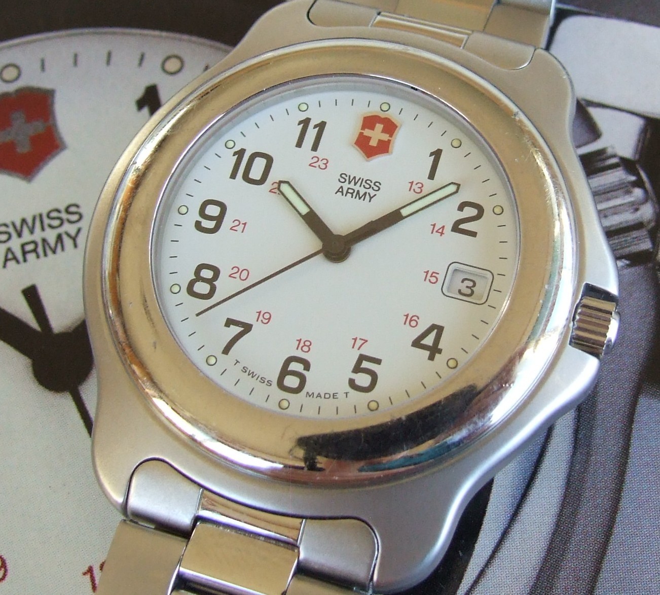 VictorINOX SWISS ARMY+ClaSSiC Mens OFFICERS 1884+Sapphire+40mm+SS BRACELET=SWEET