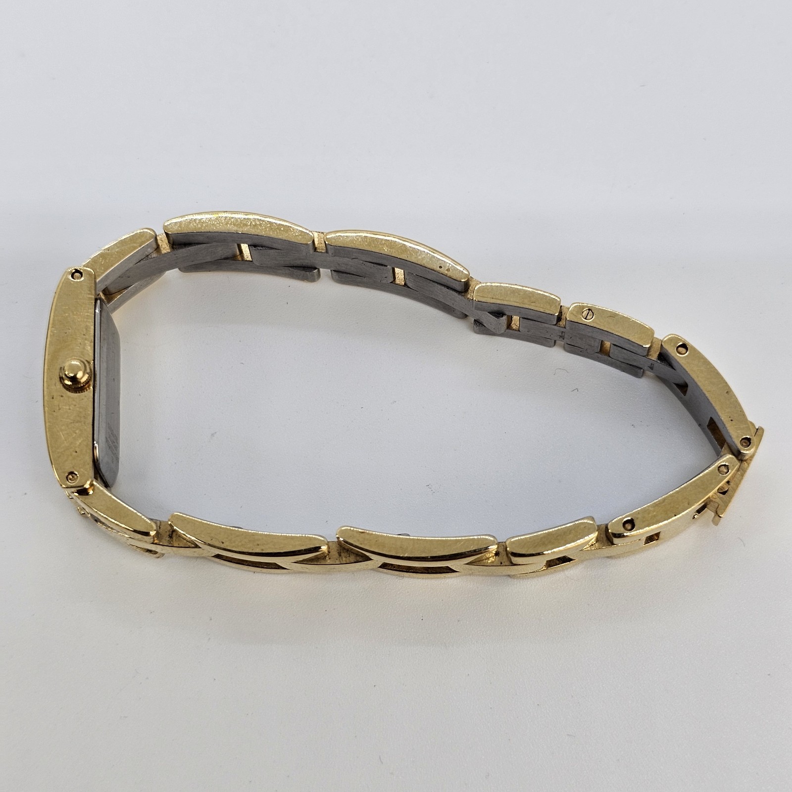 Belair Women’s Watch 13MM White Dial Gold Bracelet 6″ Wrist New Battery