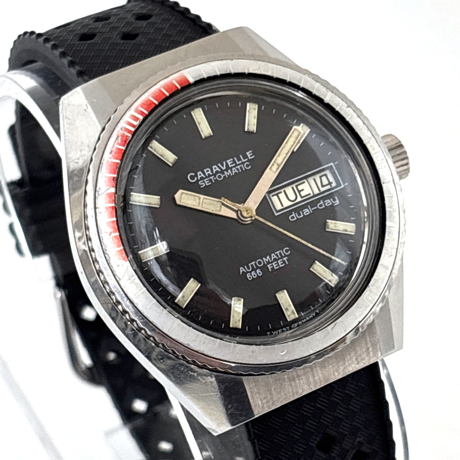Vintage 1979 Caravelle Devil Diver Automatic 38mm Ghost Bezel 666ft West Germany