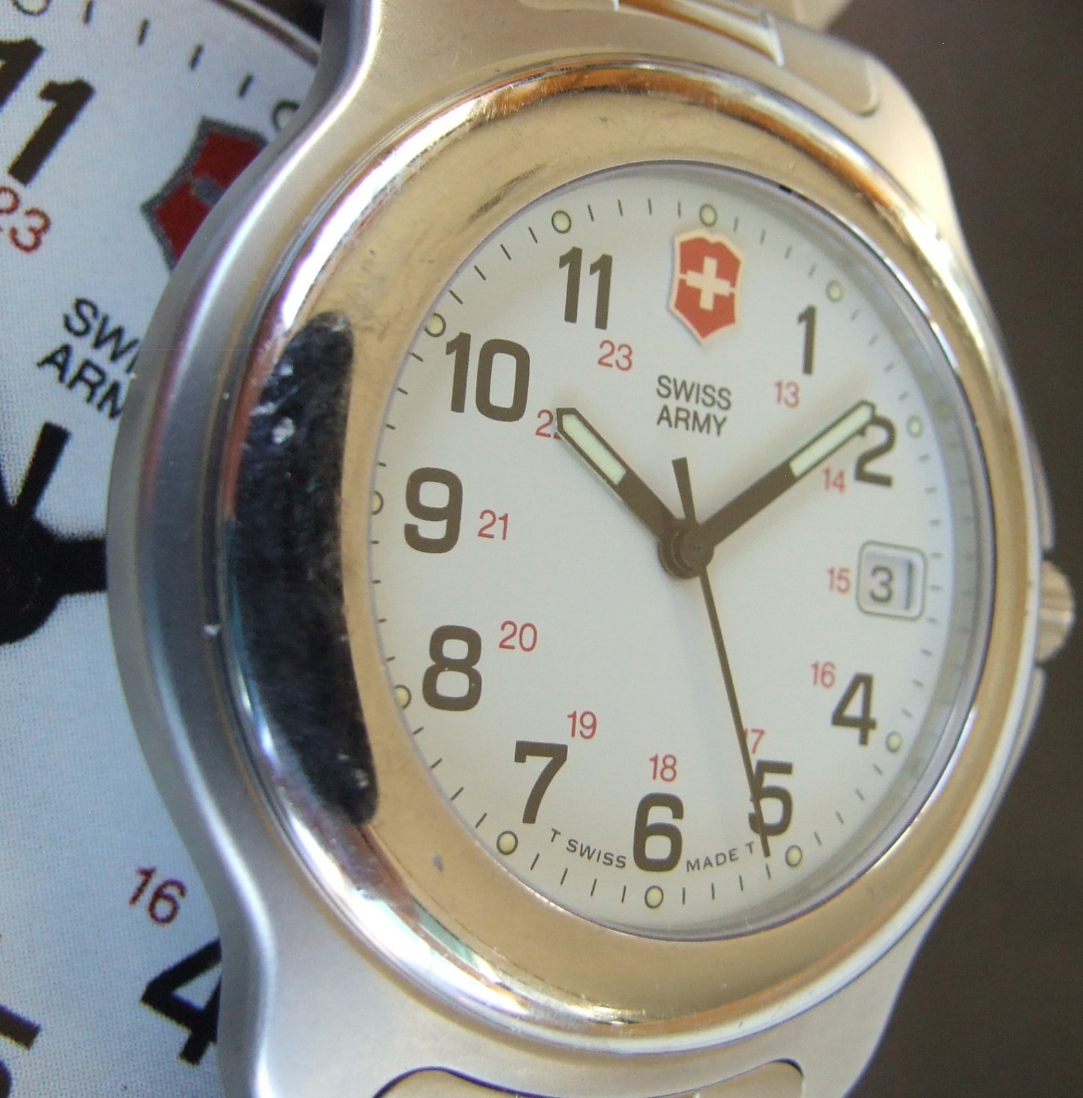 VictorINOX SWISS ARMY+ClaSSiC Mens OFFICERS 1884+Sapphire+40mm+SS BRACELET=SWEET