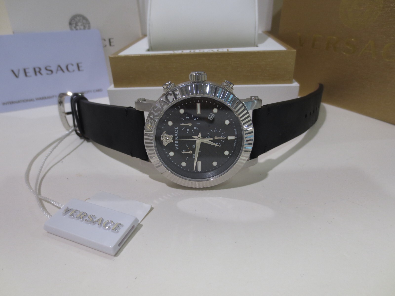 Versace Men’s VESQ00222 V-Chrono Chronograph Date Swiss Made Leather Watch