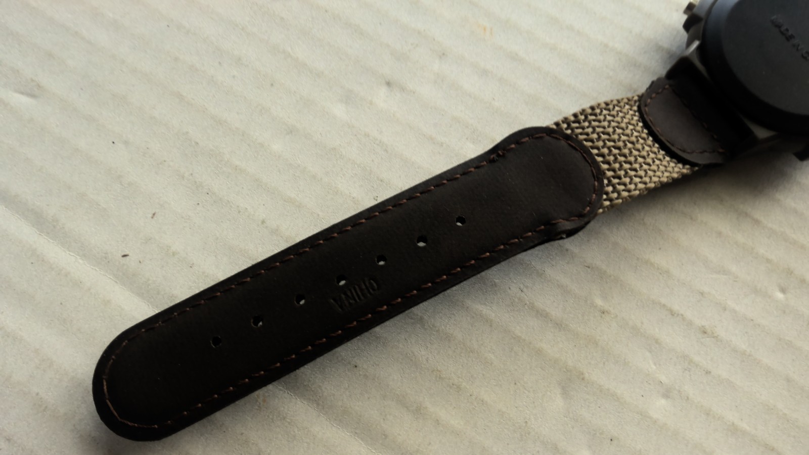Lifelong Quartz Wrist Watch with Instruction Paper Hanig & Co Digital China