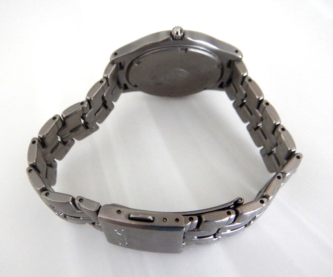 Seiko Titanium Watch Men 36mm Black Dial Date Round 7N32-0069 VTG