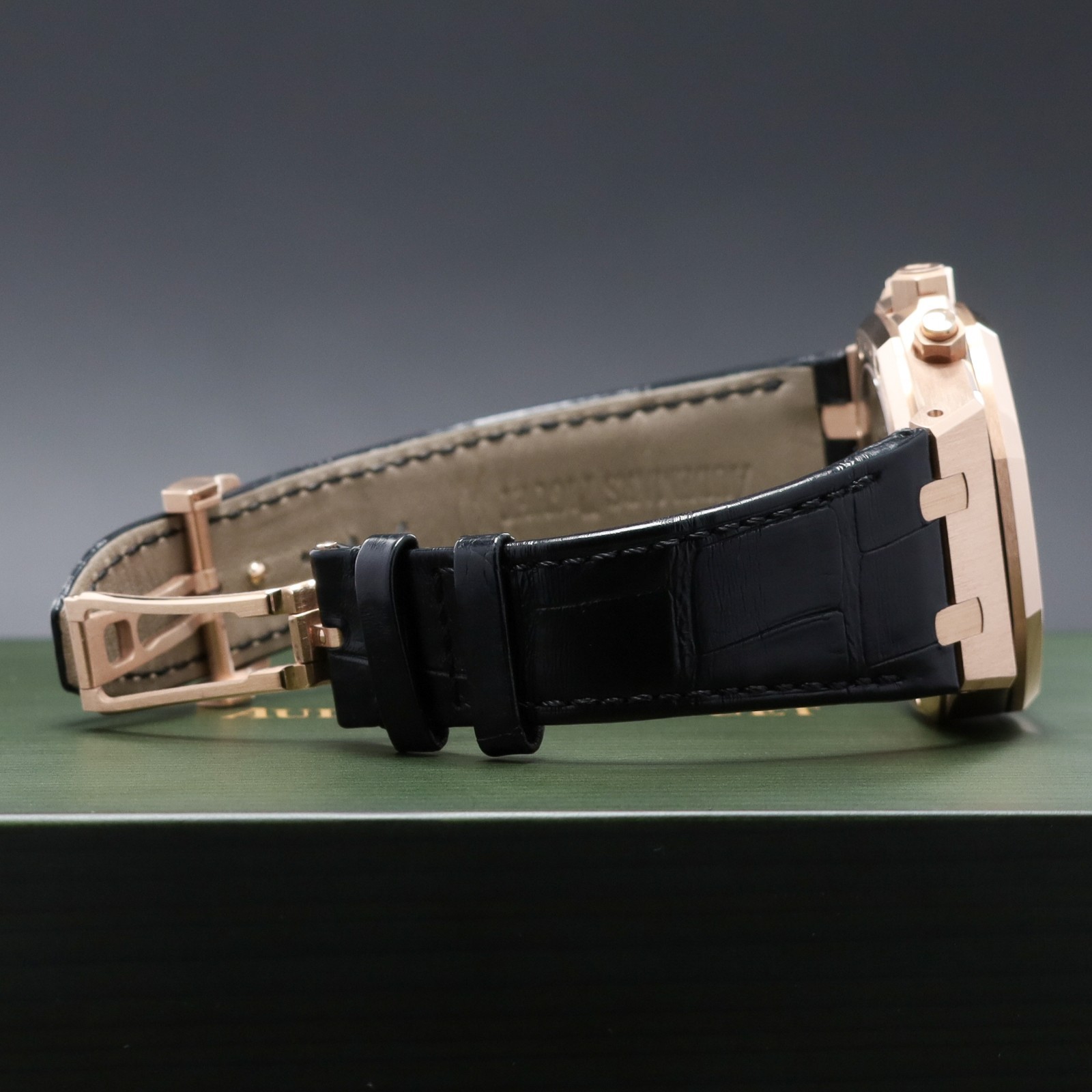 Audemars Piguet Royal Oak 41mm Rose Gold Black Tapisserie Dial Strap 26240OR
