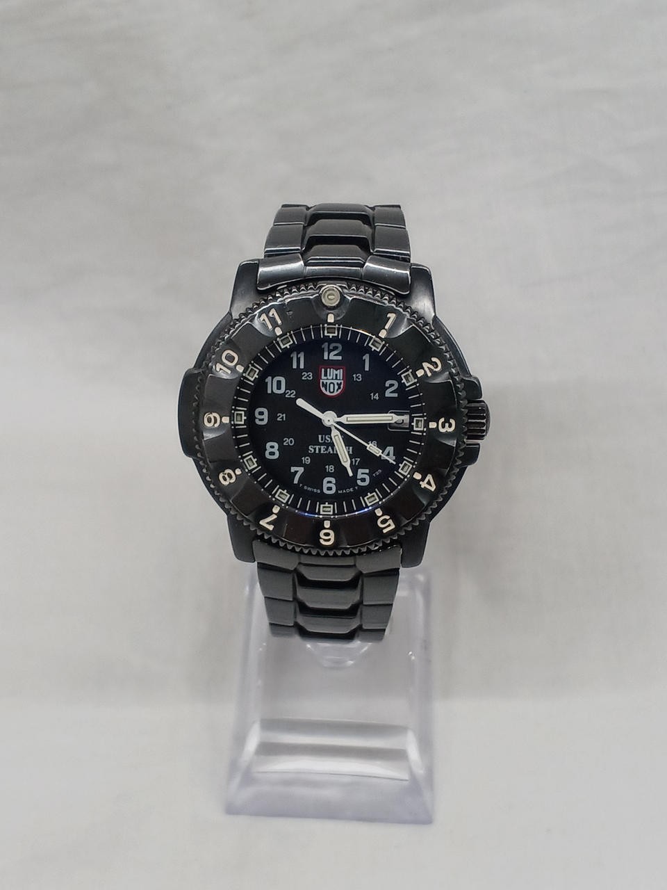 LUMINOX Quartz F-117