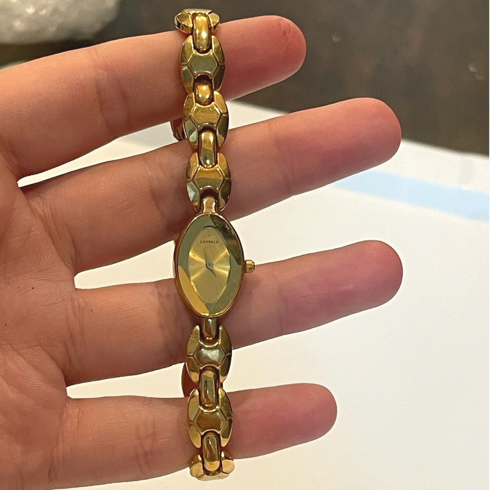 Lassale Womens Gold Tone Oval Face Dress Watch Geometric Link Bracelet Vintage