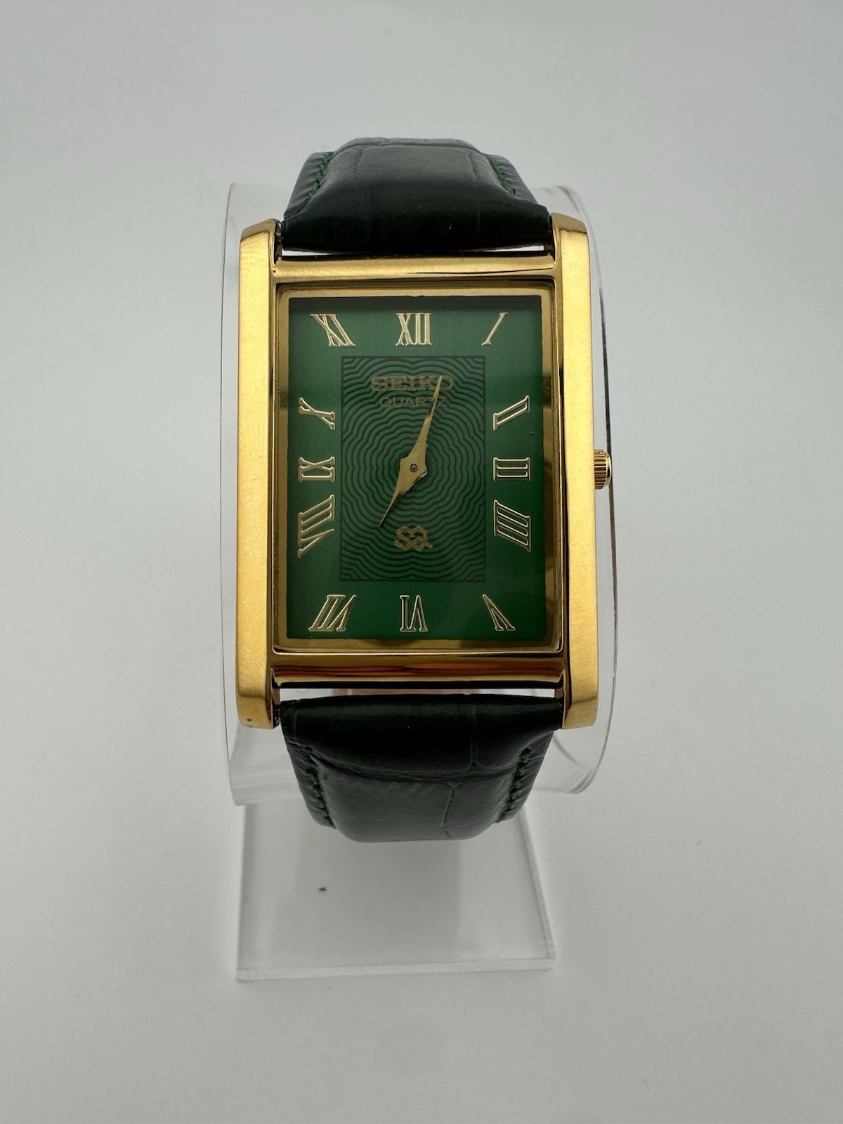 GREEN Vintage Seiko Slim Quartz Men’s Wrist Watch