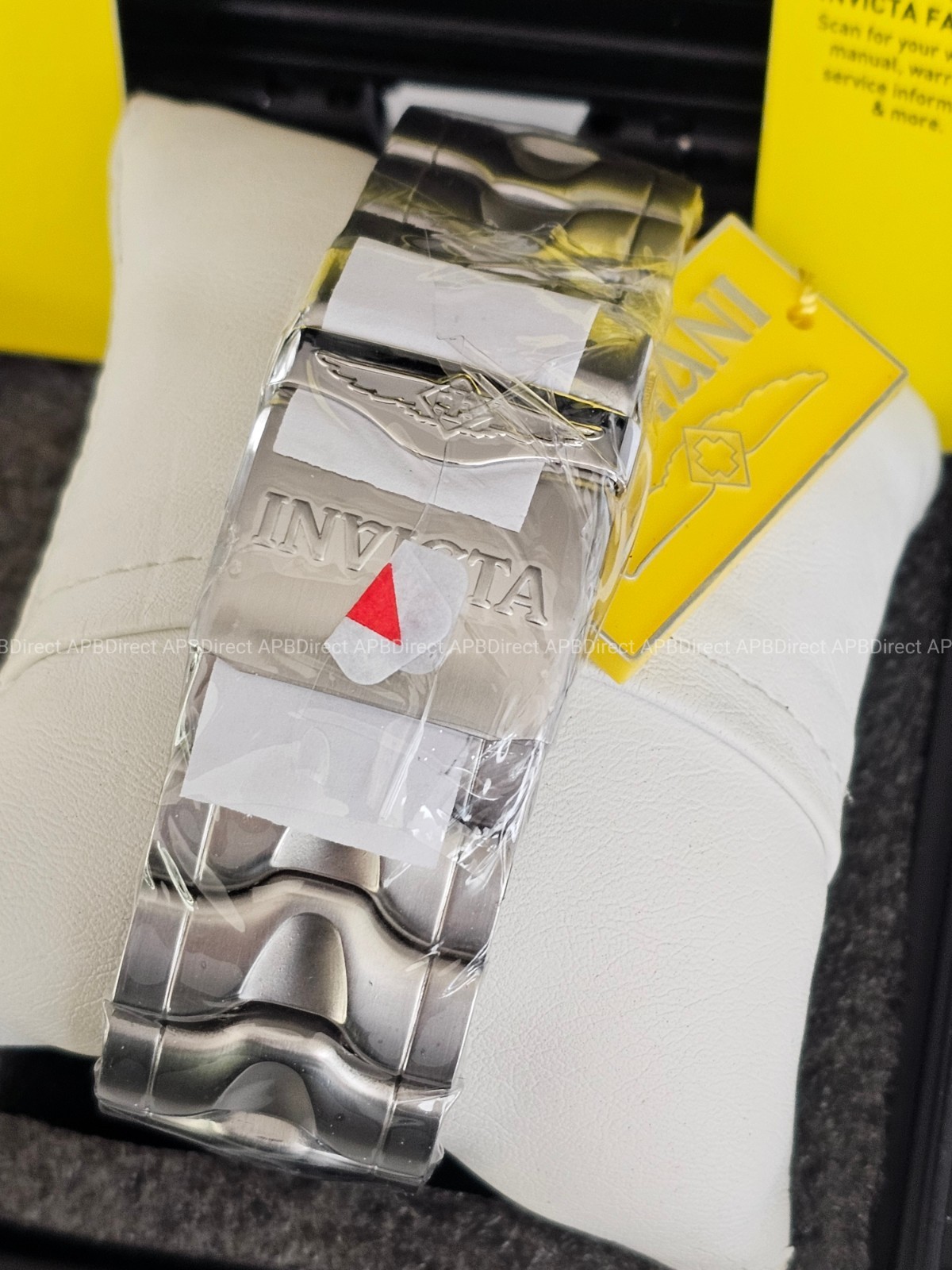Invicta – Venom COBRA – Swiss Z60 Chronograph Mother-of-Pearl Dial – mens watch