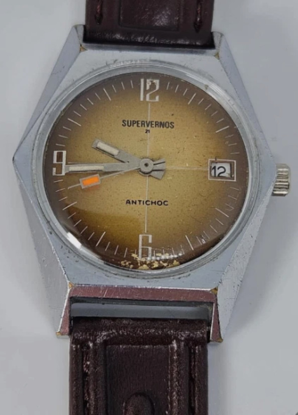 Vintage 1970s Men’s Supervernos 21 cal.FE 140-1B 18 Jewels Date 36mm Watch