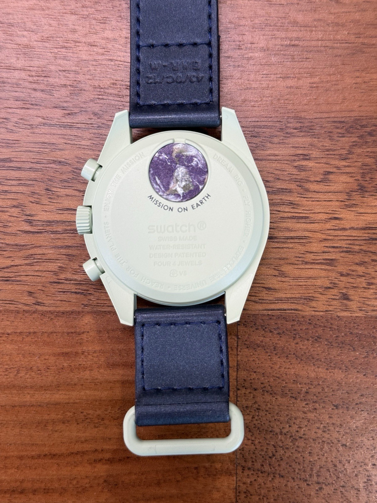 Swatch Wristwatch OMEGA Speedmaster Moon EARTH