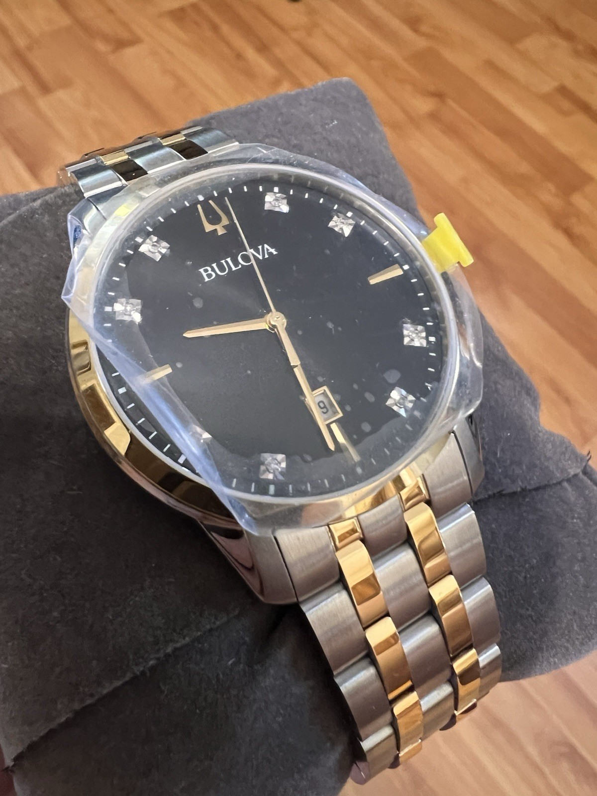 Bulova Classic Diamond Men’s Quartz Two-Tone Bracelet Black Dial Date 40mm $420