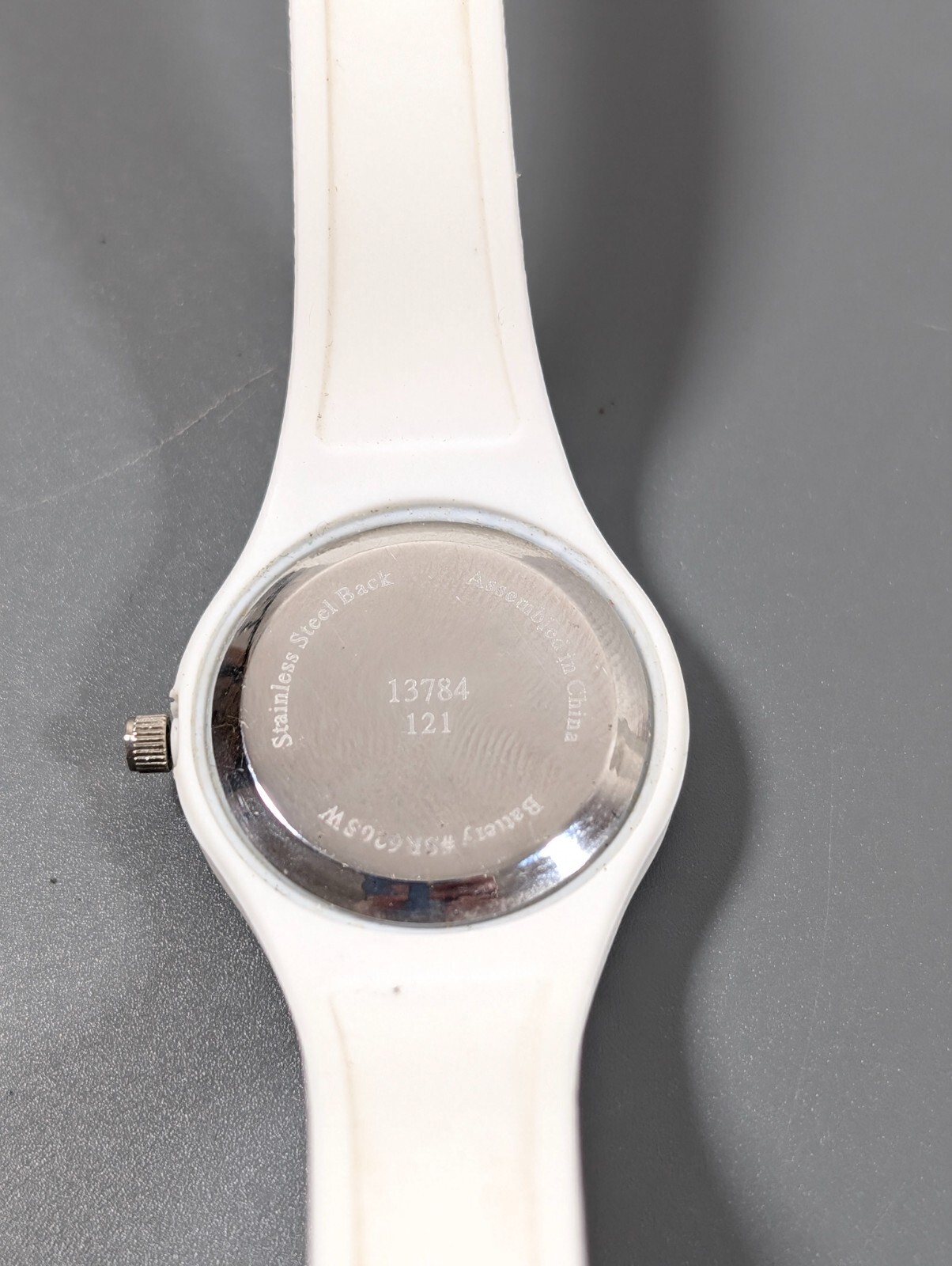 Womens White Pink Silicone Rubber Band Watch 30mm New Battery