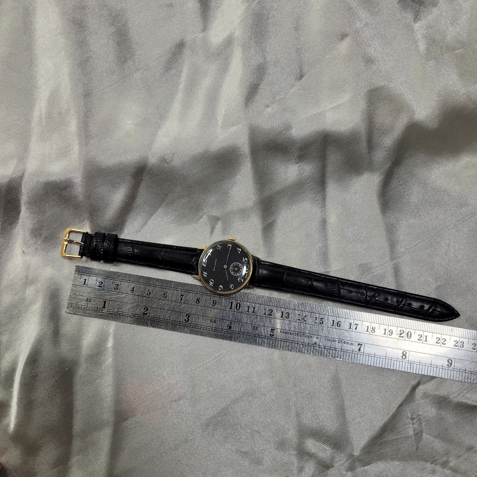 Vintage Sandoz 567Y-72 Sub Second Manual Wind Black Dial 33mm Men Watch Swiss