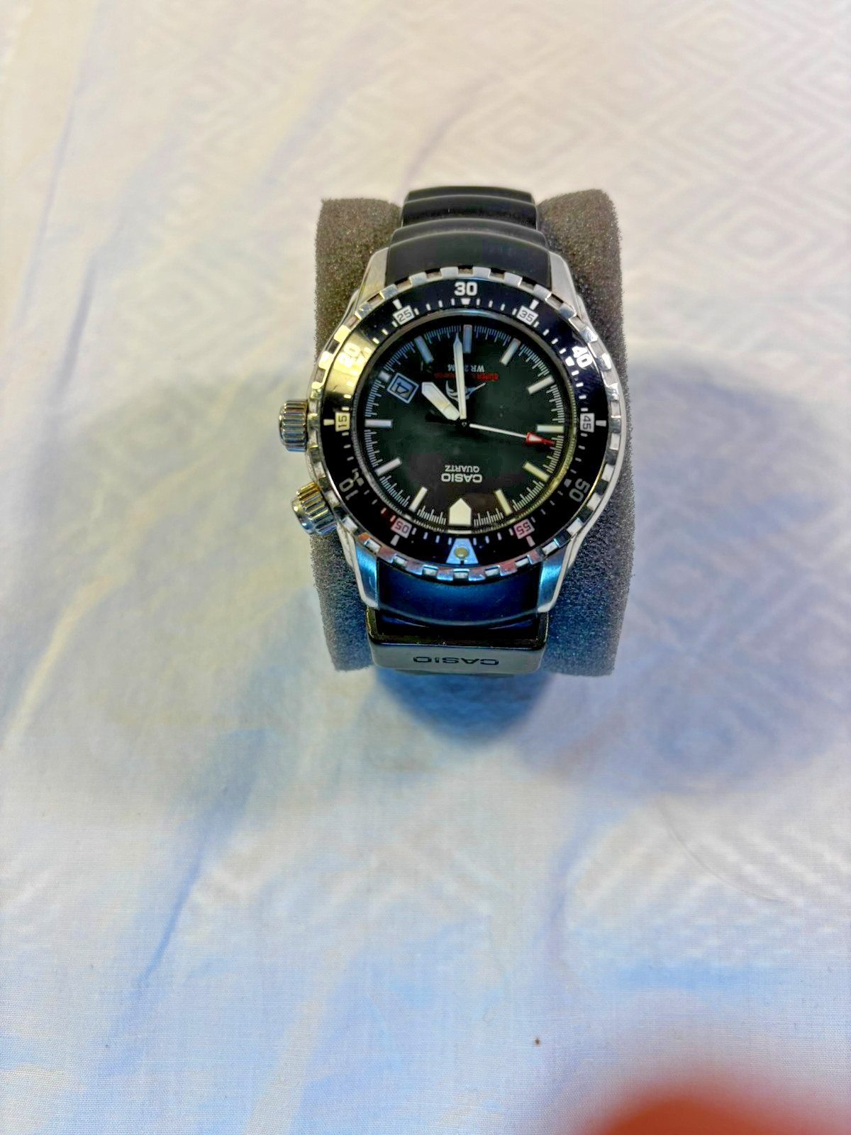 Vintage Casio MDV-102 Duro Marlin Super Illuminator 200M Diver Watch 3304