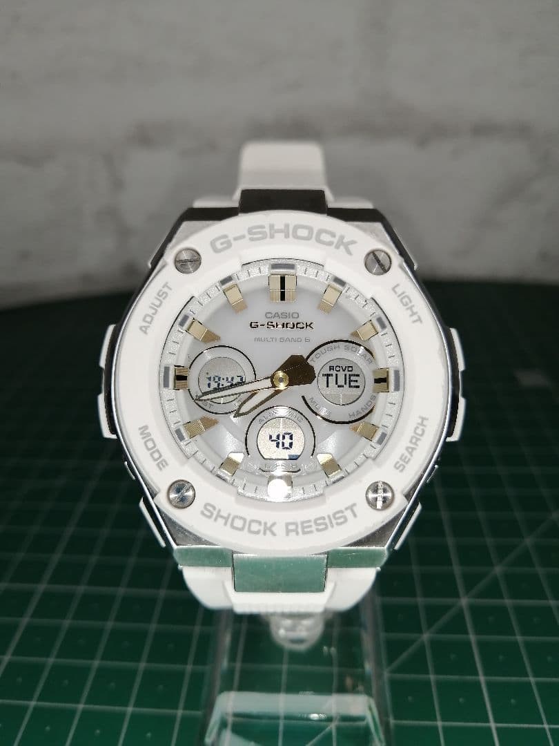 CASIO G-SHOCK G-STEEL GST-W300 Radio Solar Watch
