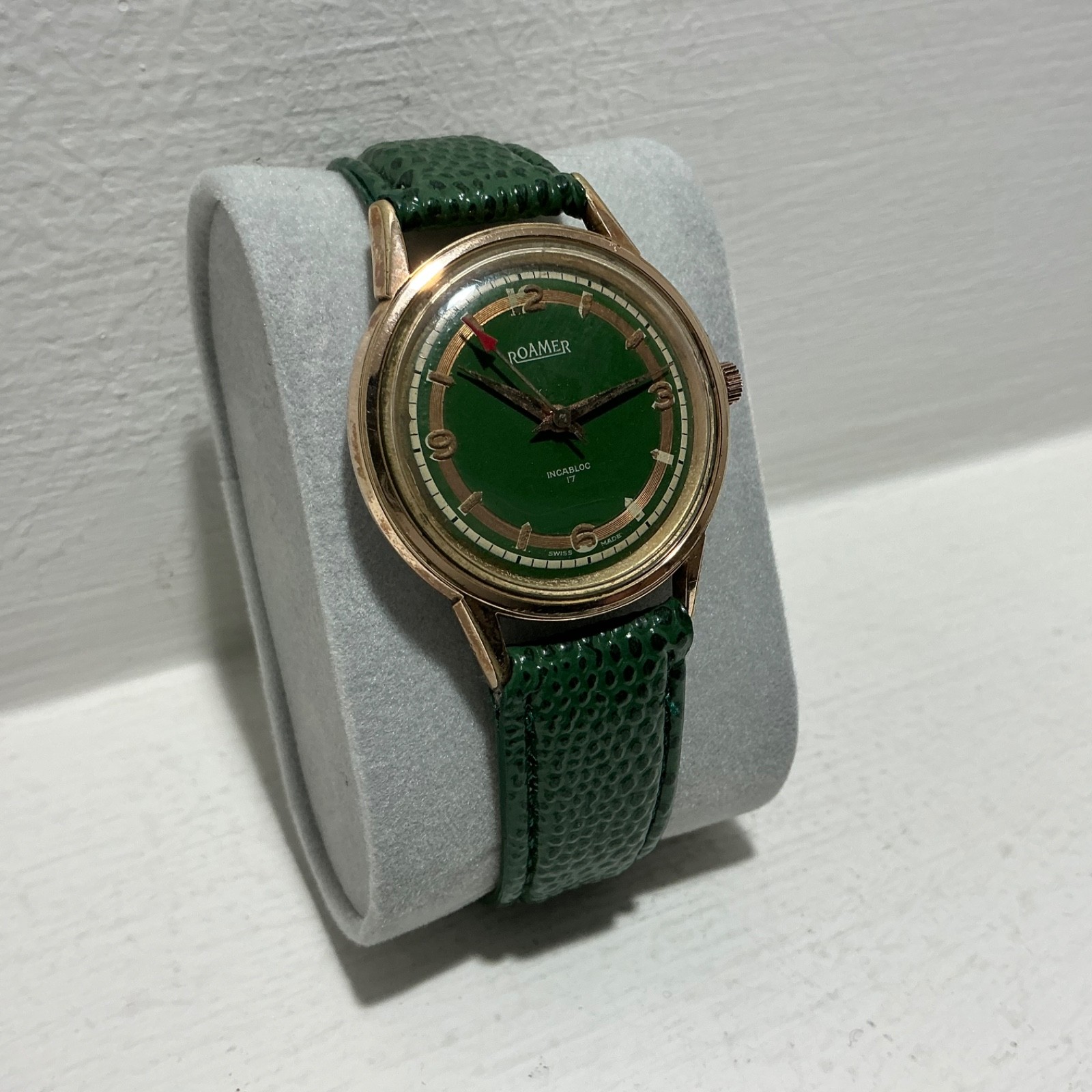 Vintage Roamer Swiss Green Dial Incabloc 17 Manual Wind Watch ~35m