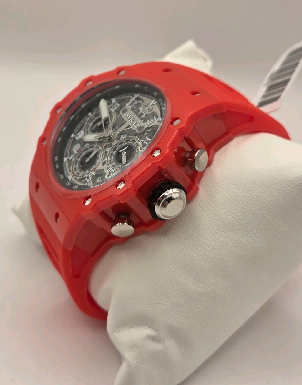 69676 – Invicta Racing Vaulthan Men’s Watch – 44mm, Red