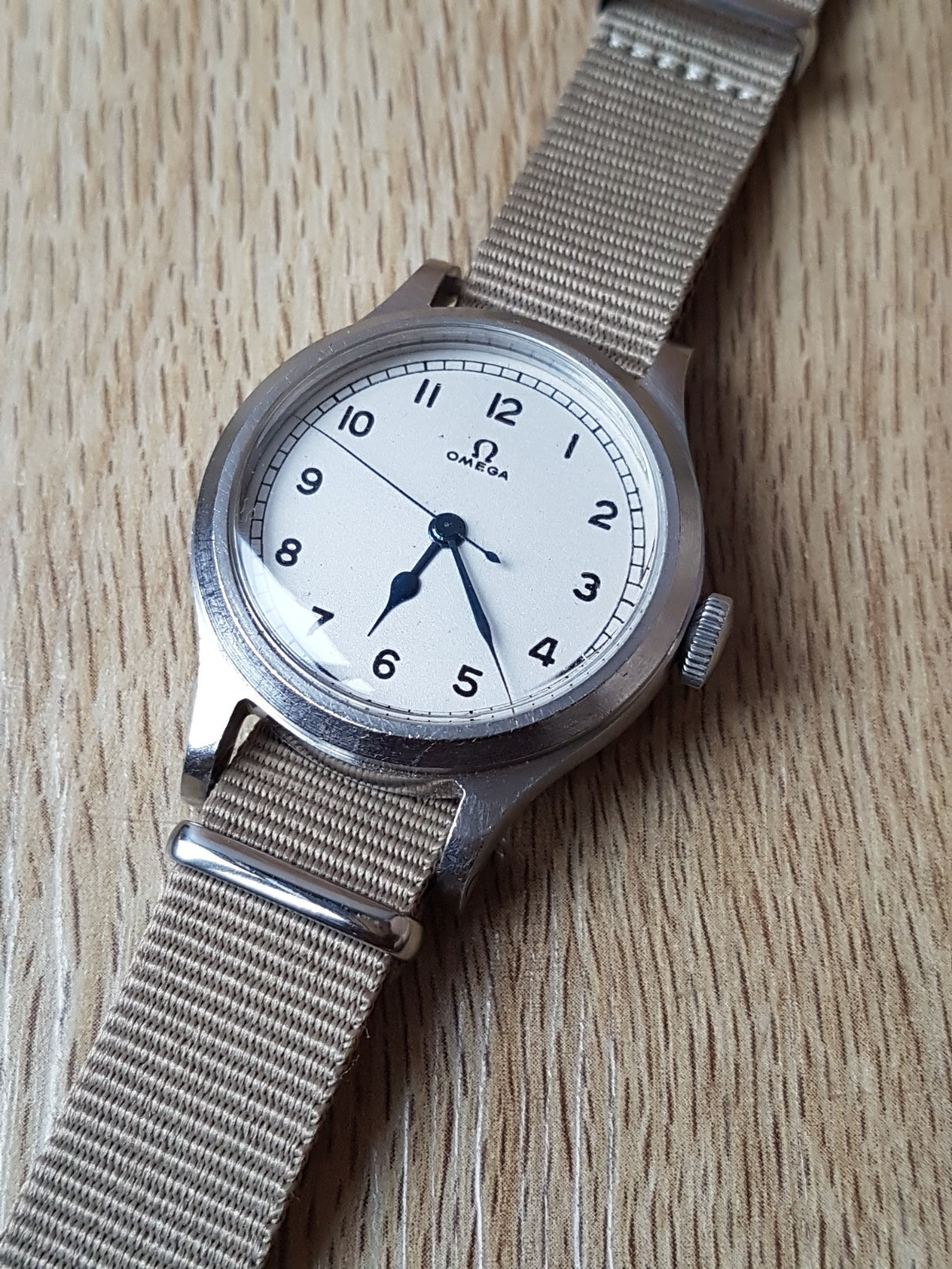 Omega British military Air Ministry 6B/159 RAF watch 56, issued Pilot watch
