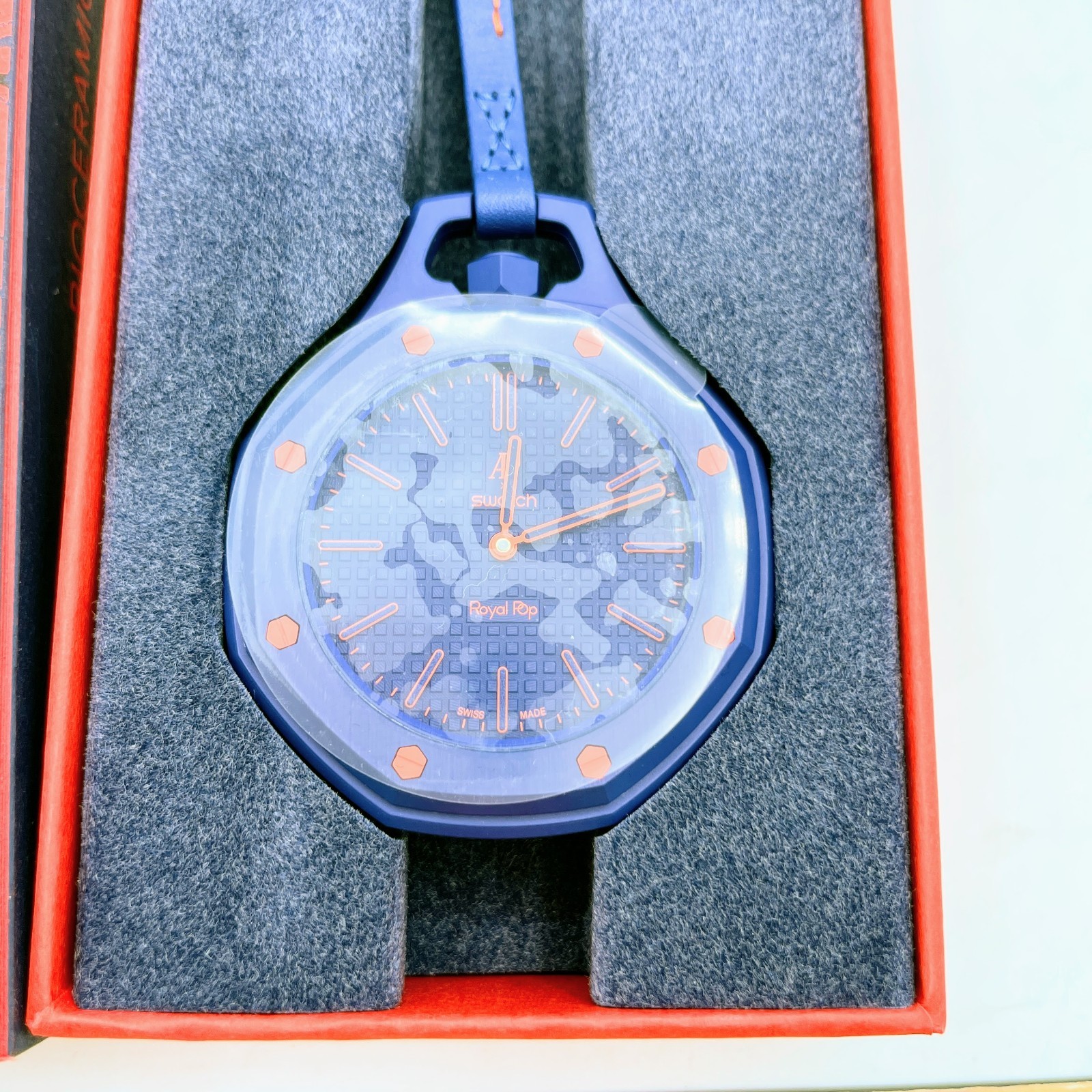 Swatch x Audemars Piguet Royal Pop Orenji Hachi Navy SSX03L103N
