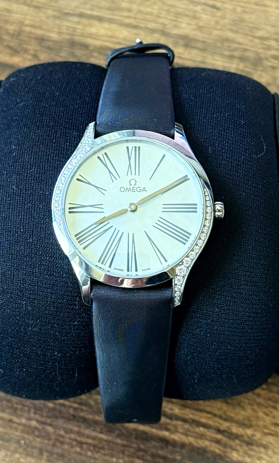 OMEGA De Ville Trésor 36mm Quartz White Dial Diamond Bezel Black Strap