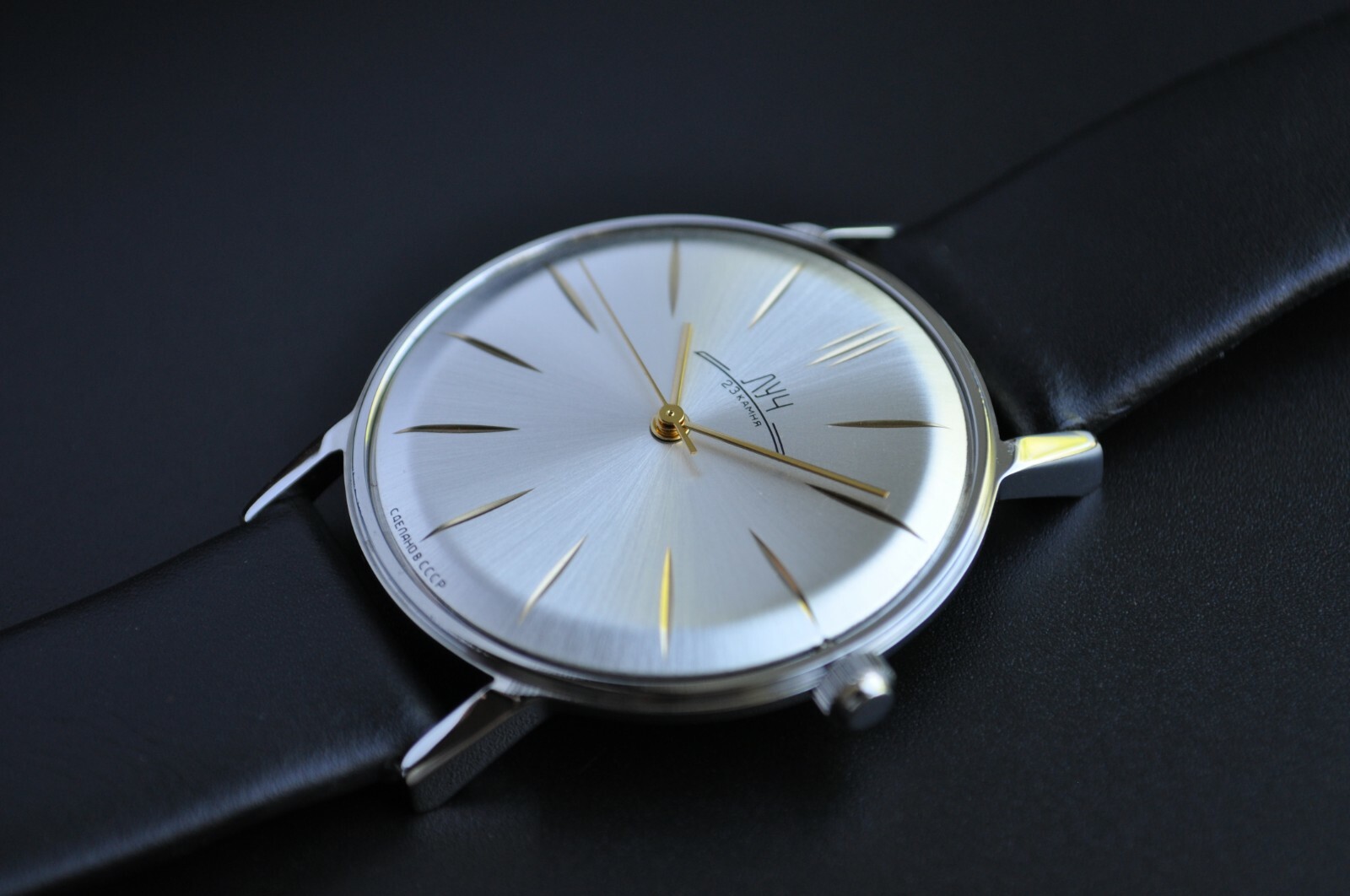 NOS Poljot De LUXE LUCH Extra SLIM Watch Men’s Vintage 1970 Case St.Steel R.