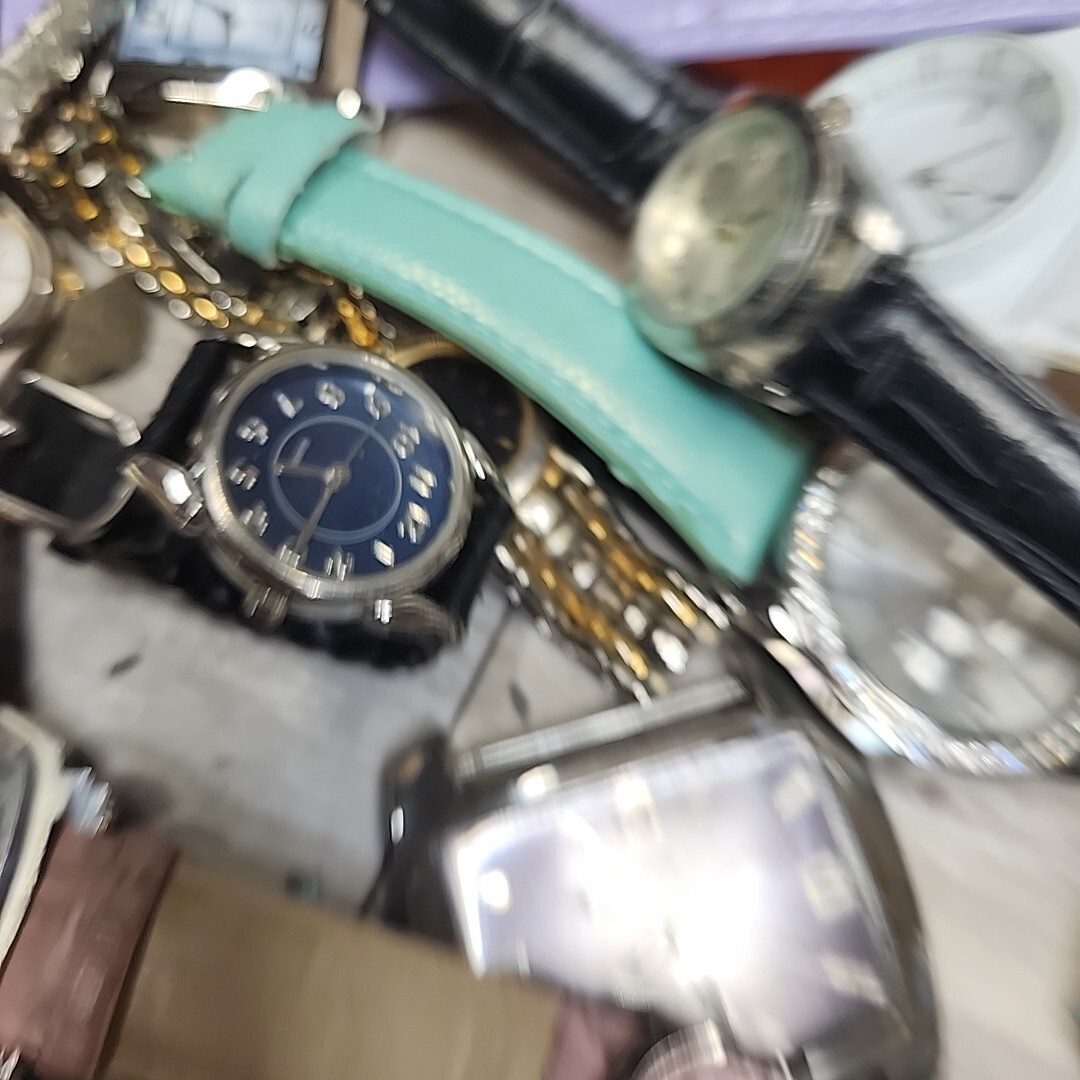 Lot Of Untested Women’s Watches – 5 Lbs Of Various Watches For Parts Or Fixing