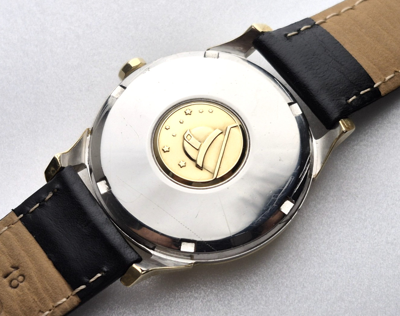 Vintage 14K / SS Omega Constellation Pie-Pan 168-005 caliber 561 .SERVICED.