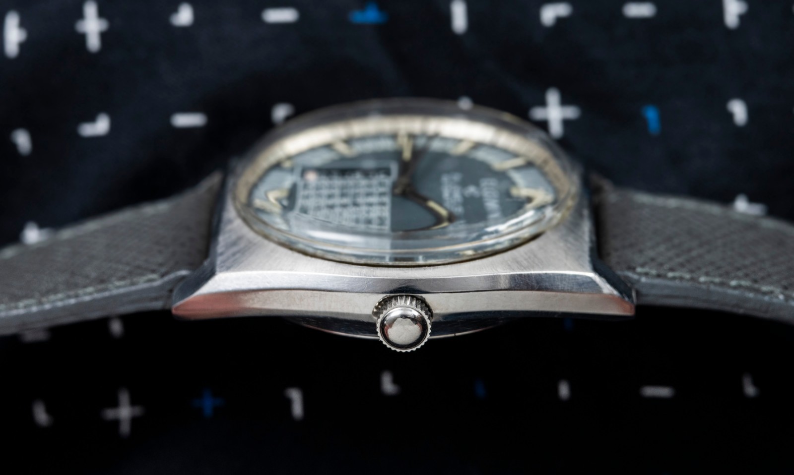 Elgin Calendar Automatic Watch – Full Month Dial – 25 Jewels – Circa 1968-72