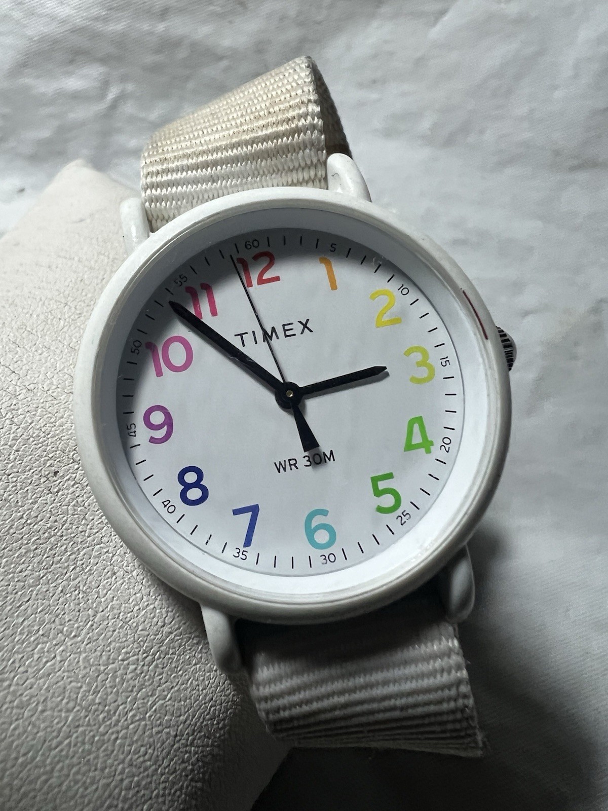 Timex Classic WR30M, white tone, Multicolor numbers,34mm,49, ladies Watch.