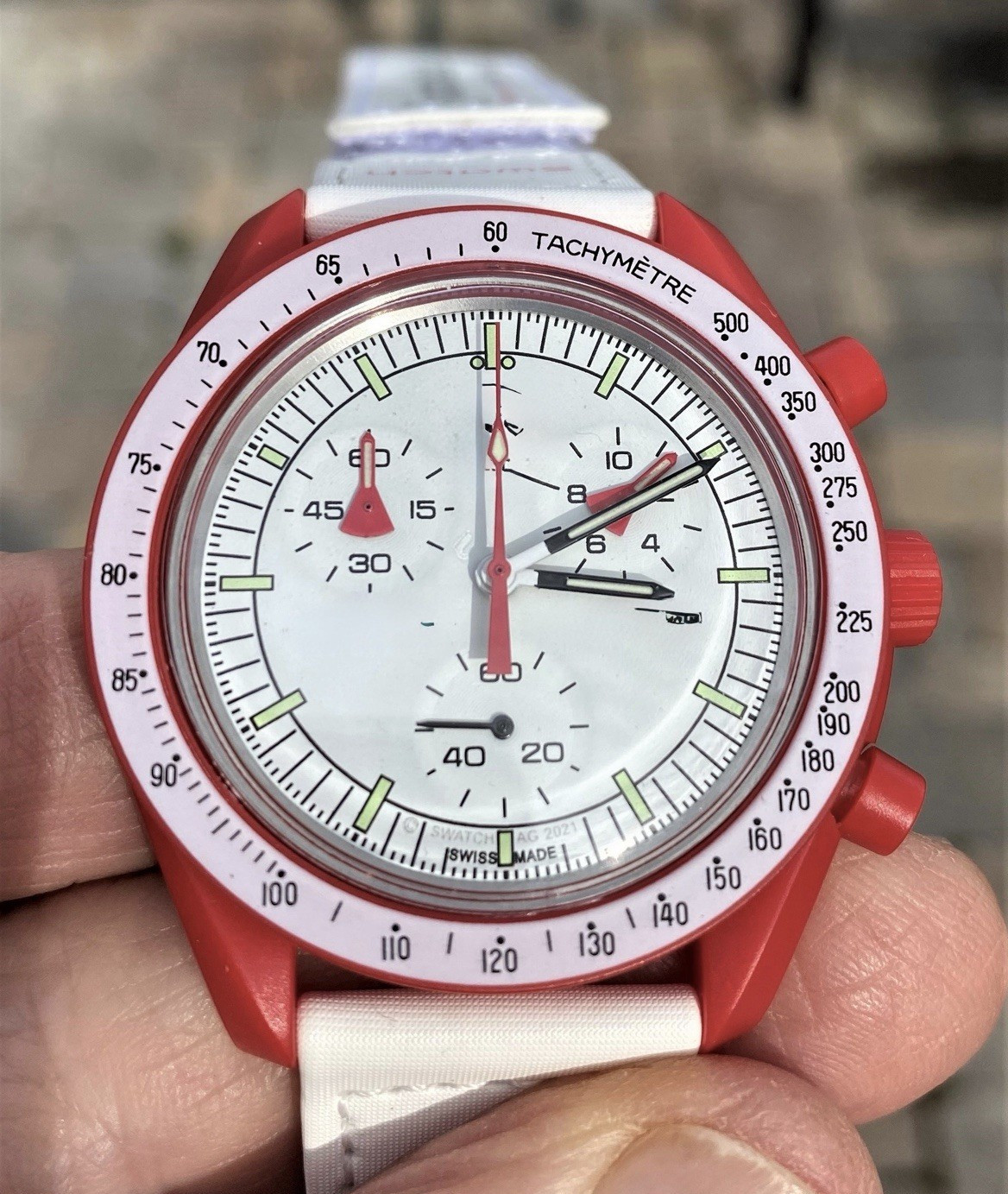 Watch Chronograph Quartz Tachymeter Red Case White Dial 42mm