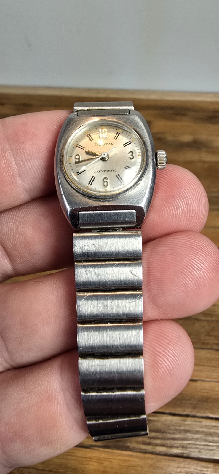 Vintage 1971 Bulova N1 Automatic 17J Cal 7 BCAC 22mm Ladies Watch Stainless
