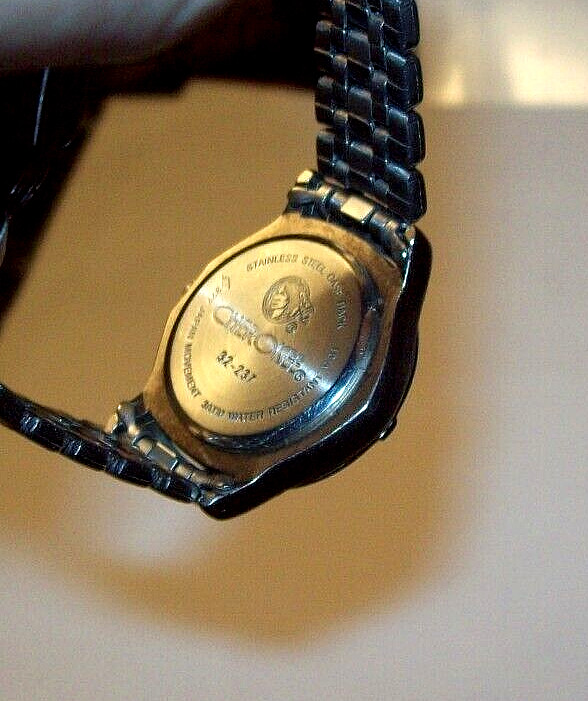 Cherokee Ladies Watch New Light Purple Dial Easy Read Runs Great 6.25″ to 6.75″