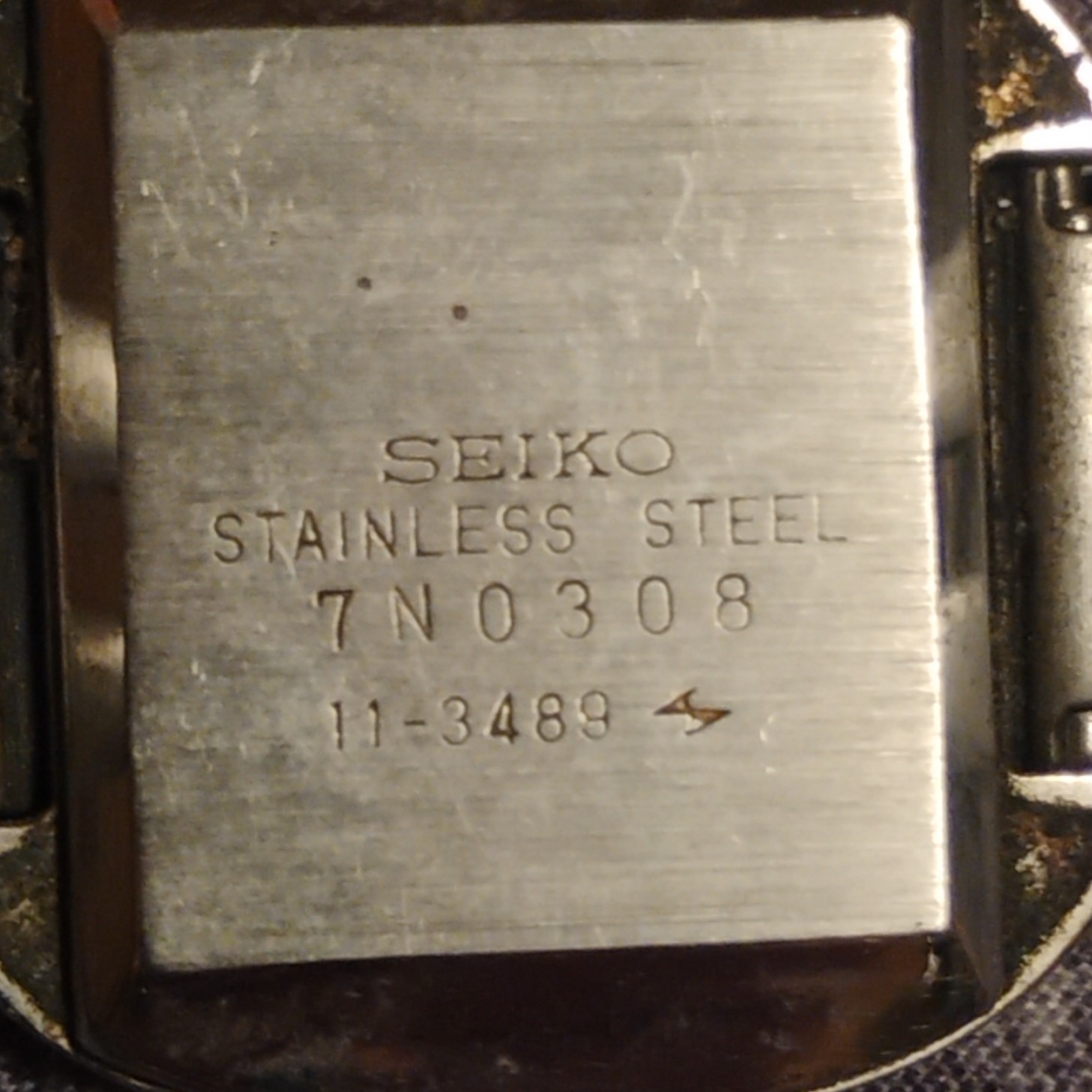 Seiko Analog Wristwatch Silver Stainless Steel Blue Dial Rectangle Stick Indexes