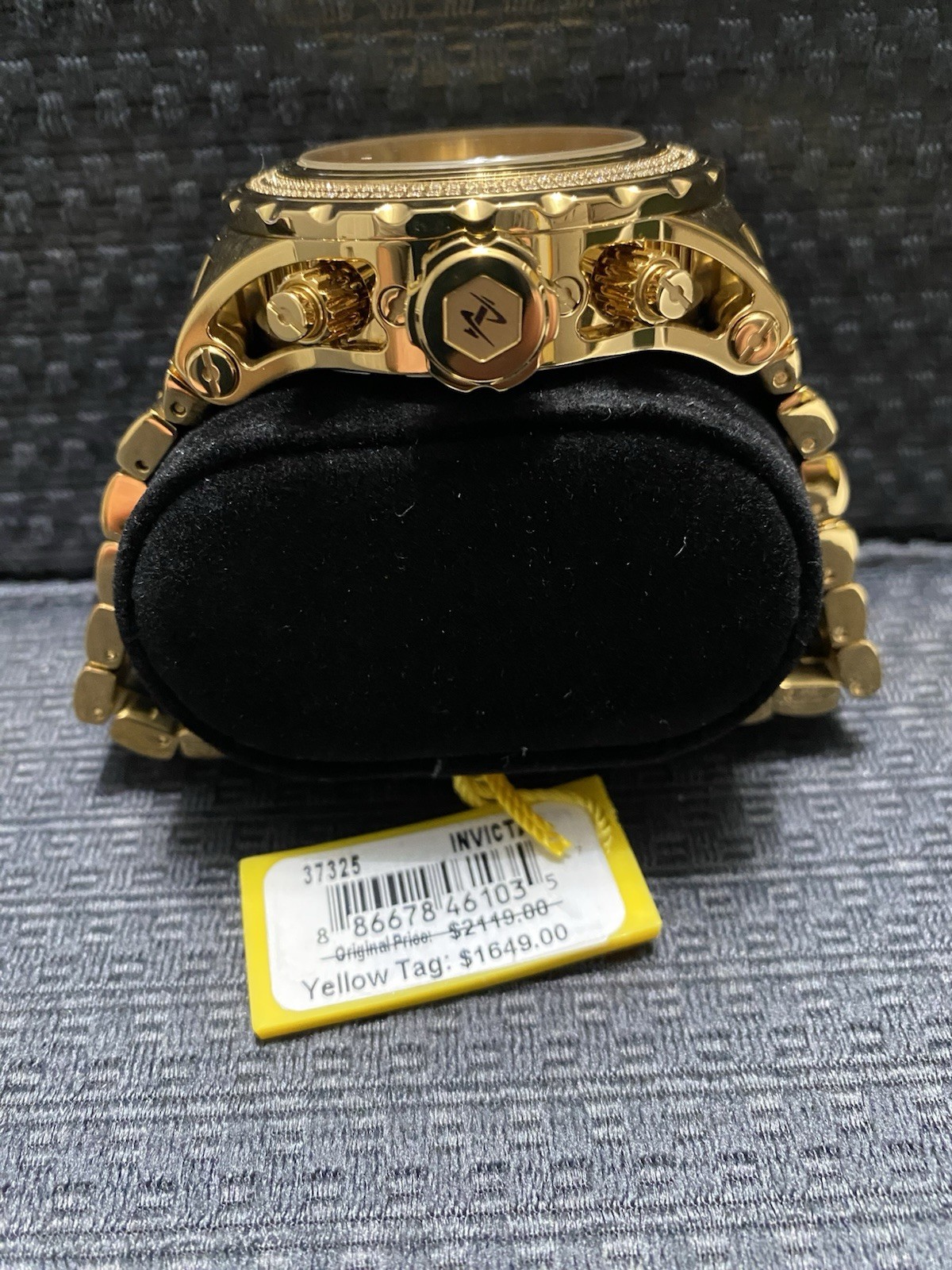 Invicta Reserve Subaqua Specialty.71 CTW Diamond Bezel Gold Watch, Model #37325