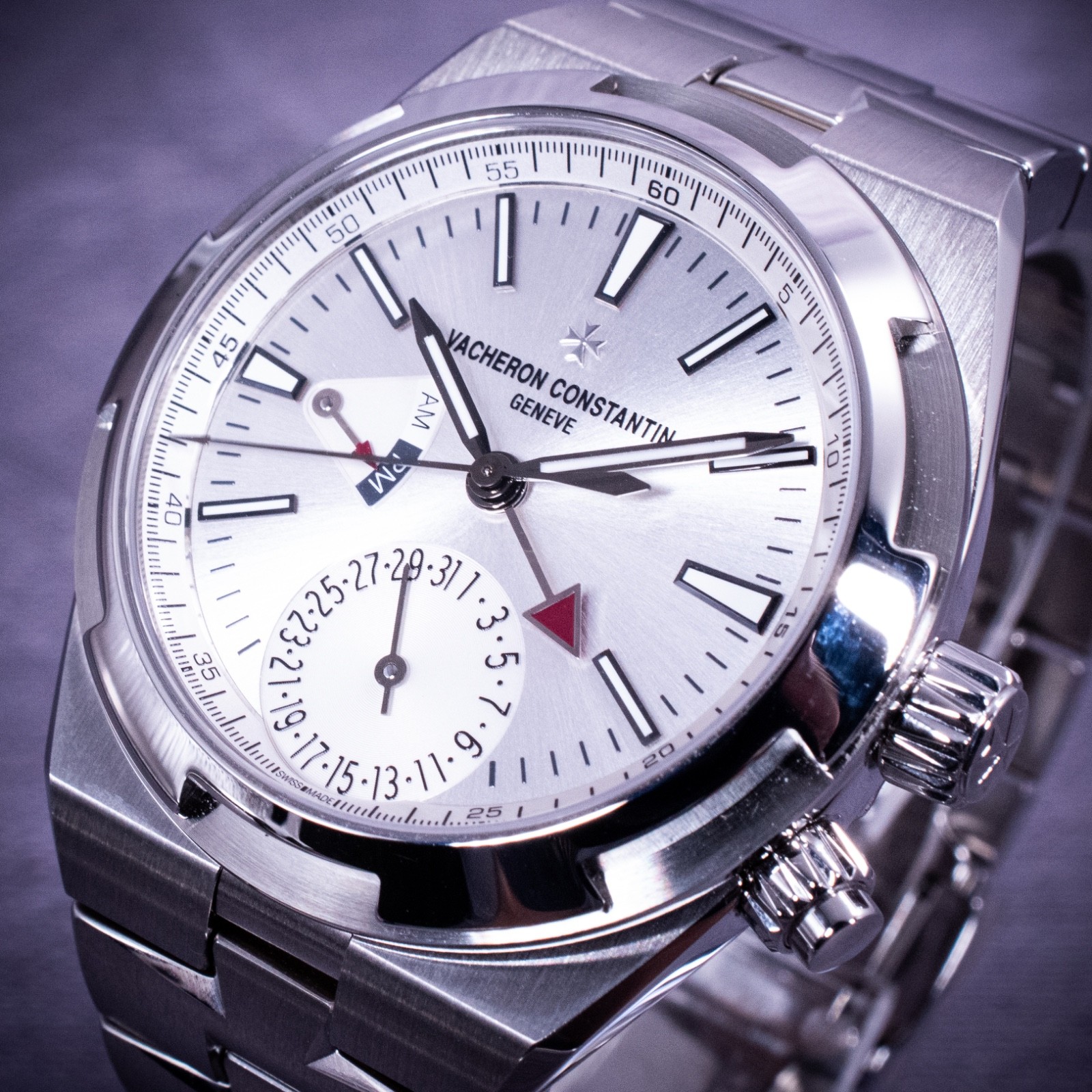 Vacheron Constantin Overseas Dual Time 41mm Silver Dial, Ref. 7900v w/ B&P