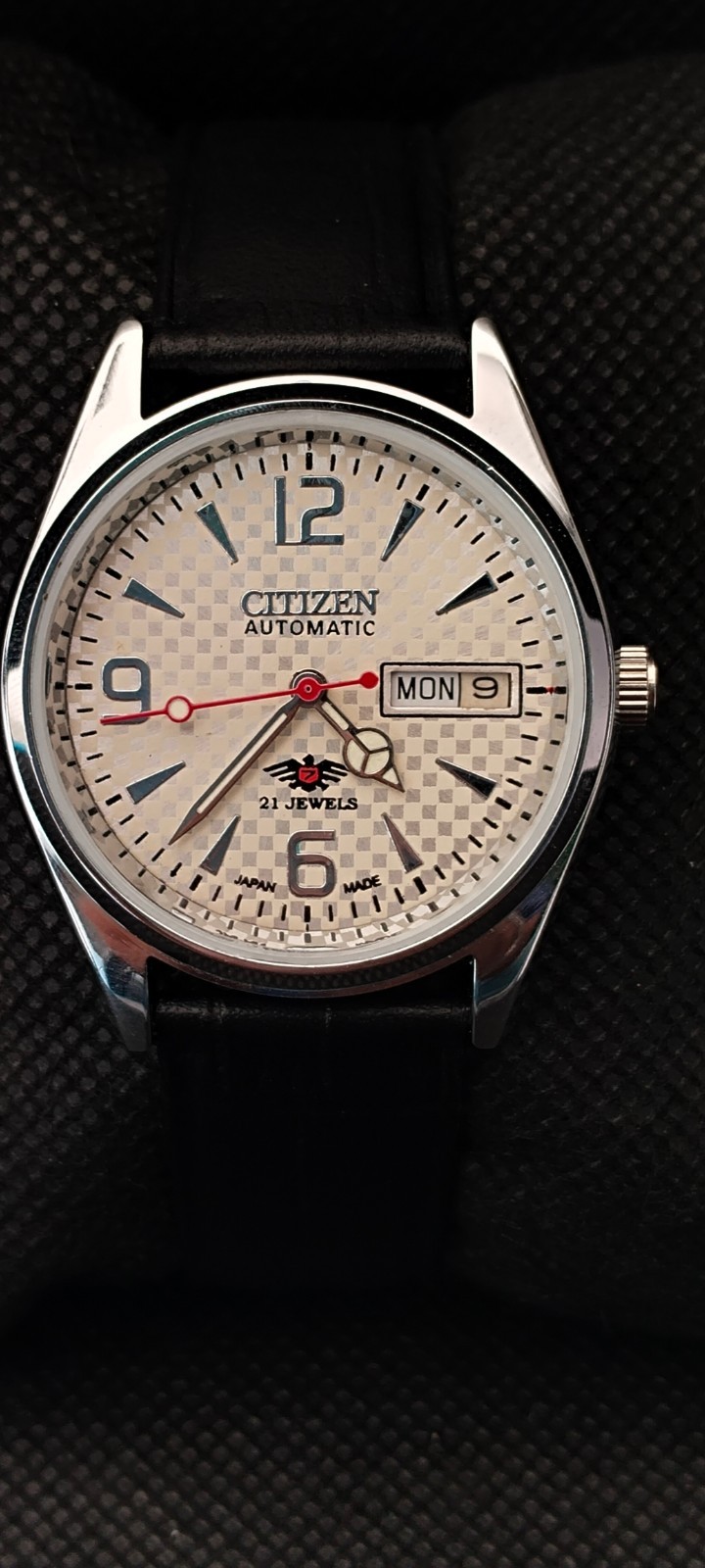 Vintage Automatic Citizen Japan Made White Dial Day/ Date Men’s Wrist Watch