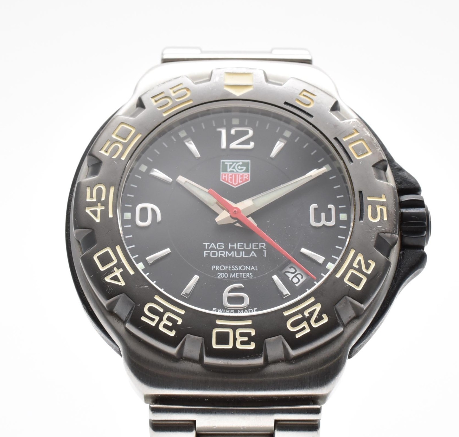 [Box] TAG Heuer Formula 1 WAC1110 Black Dial 39mm Men’s Quartz Watch JAPAN