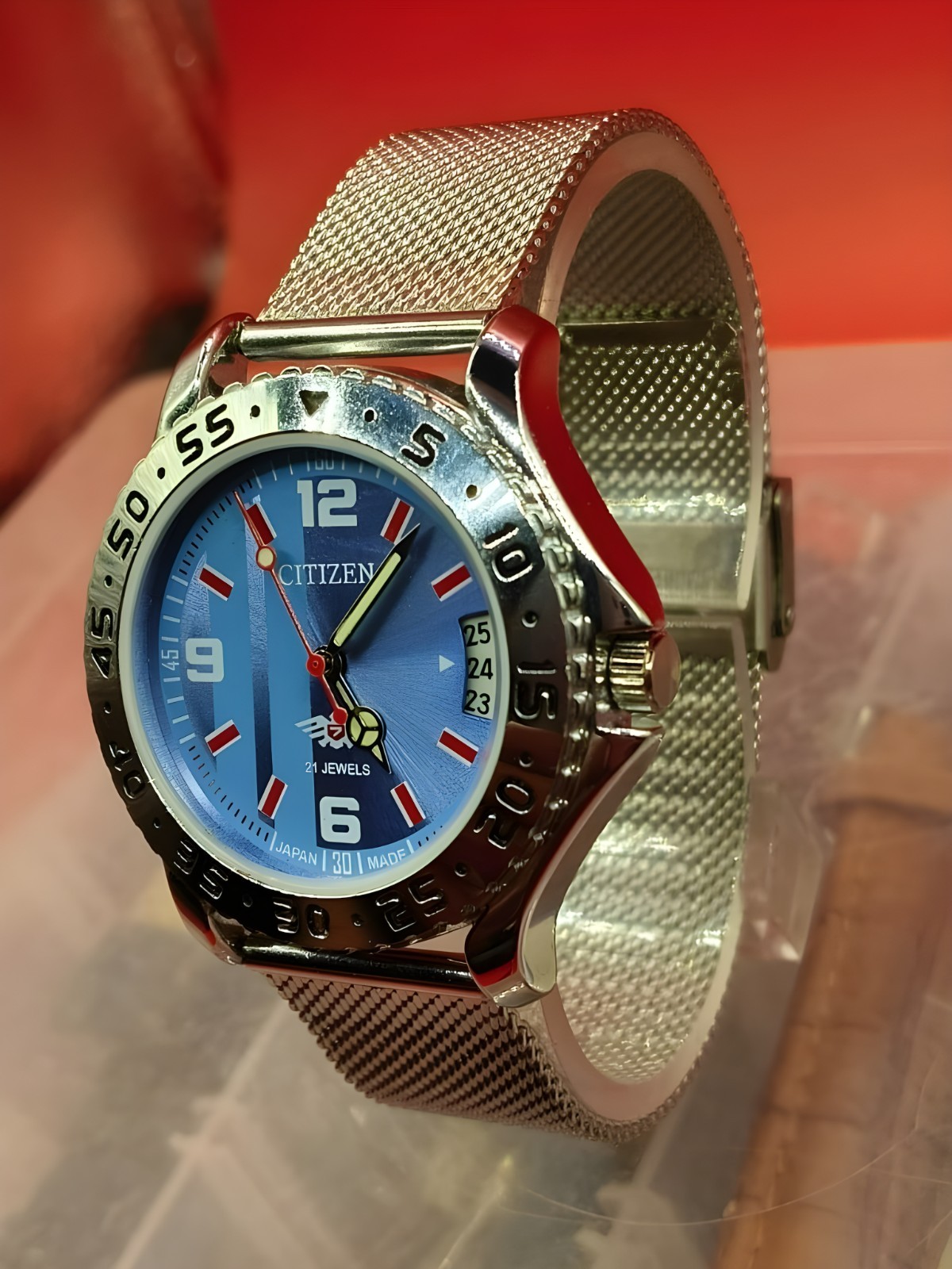 Automatic 8200 21Jewels Restored White Dial Blue Day/Date Mens Watch Vintage 67