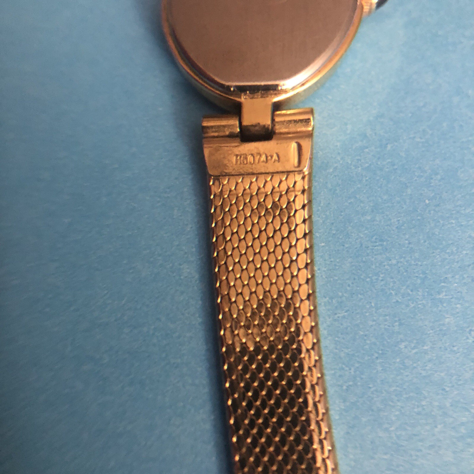 Vintage Seiko 1980s Women’s Genuine Diamond Accents Gold Mesh Bracelet Watch