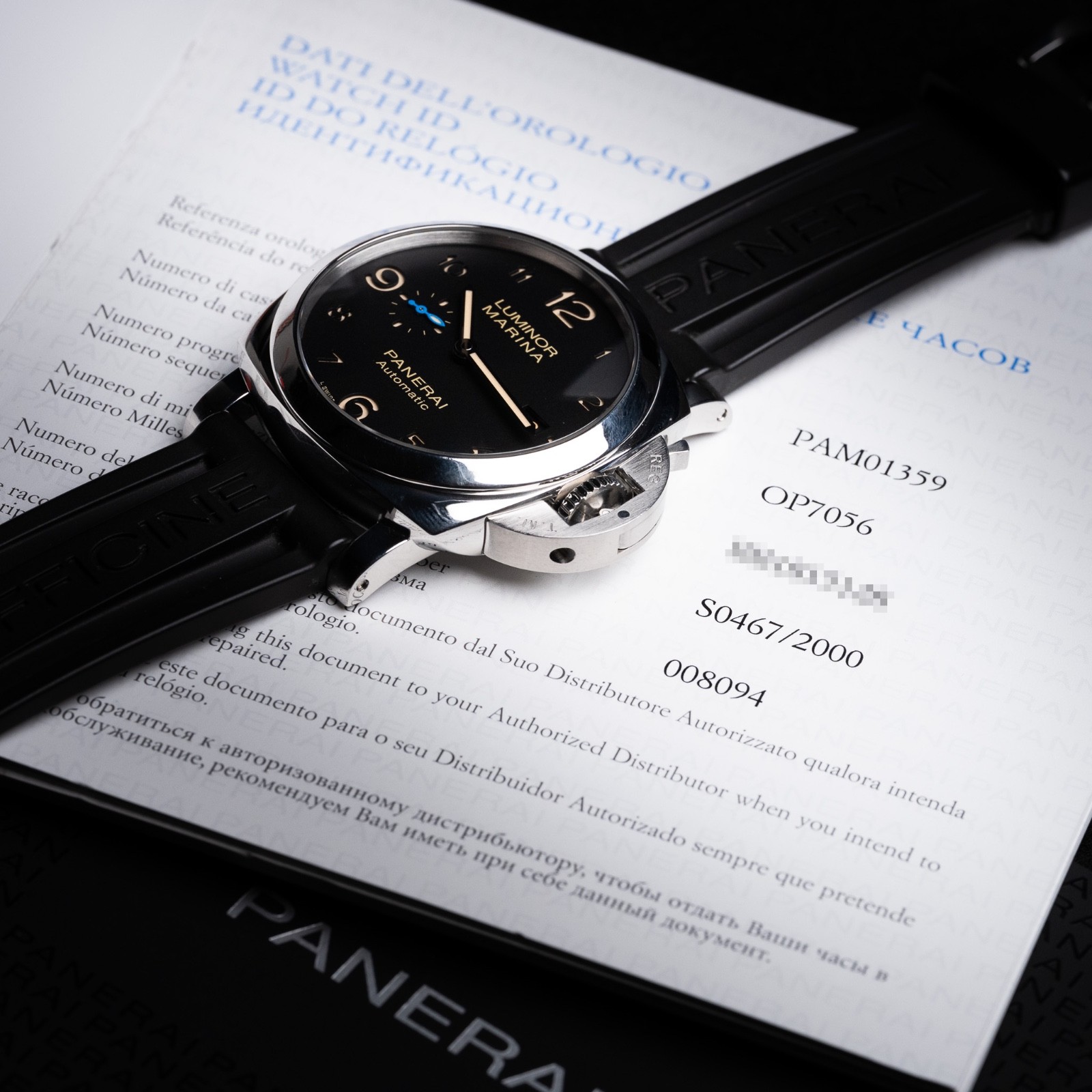 Panerai Luminor Marina Leather Strap & Rubber Strap PAM01359