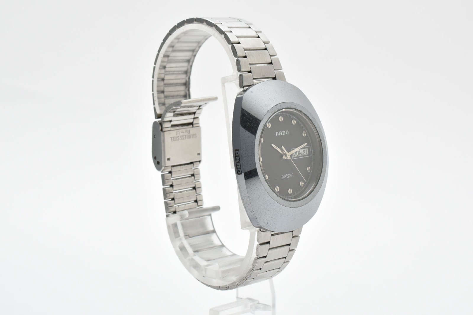 Rado Diastar 114.0391.3 Black Dial Diamond Index Quartz Mens Watch Works #33