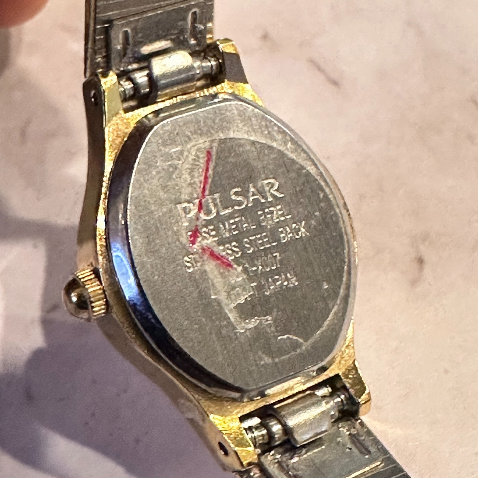 Vintage Pulsar Womens Watch Gold Tone Small Dial 15MM New Battery 5.75 Inch