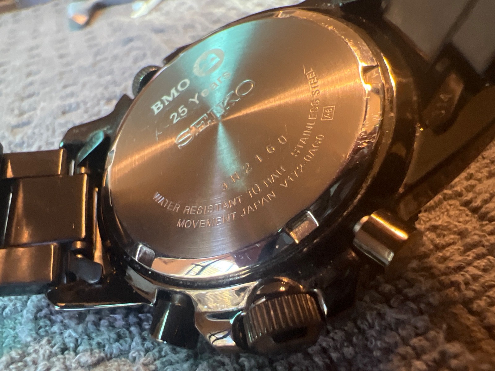 Seiko Solar V172-0AG0 Black Dial Blue Numbers 41mm Watch