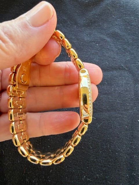 Tiffany & Co. Tesoro 18K Gold Diamond Bezel Ladies Watch