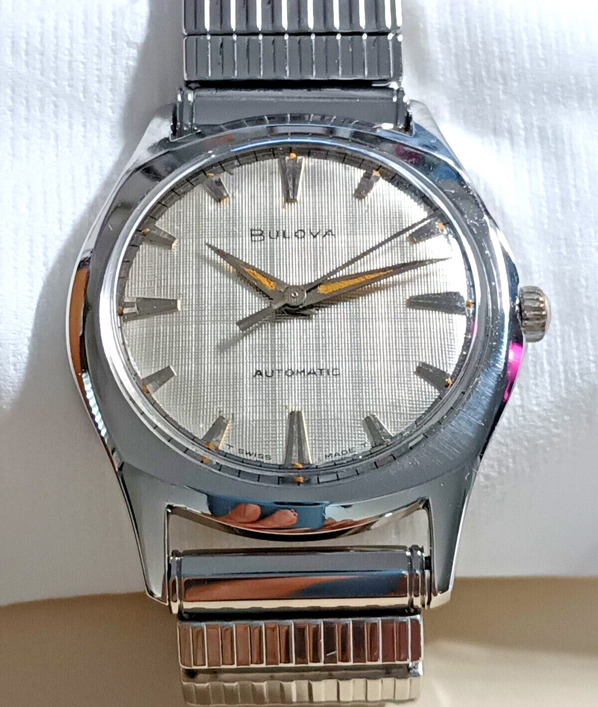 1968 BULOVA Watch Stainless Steel 17J Automatic Wind 11BLAC Linen Dial