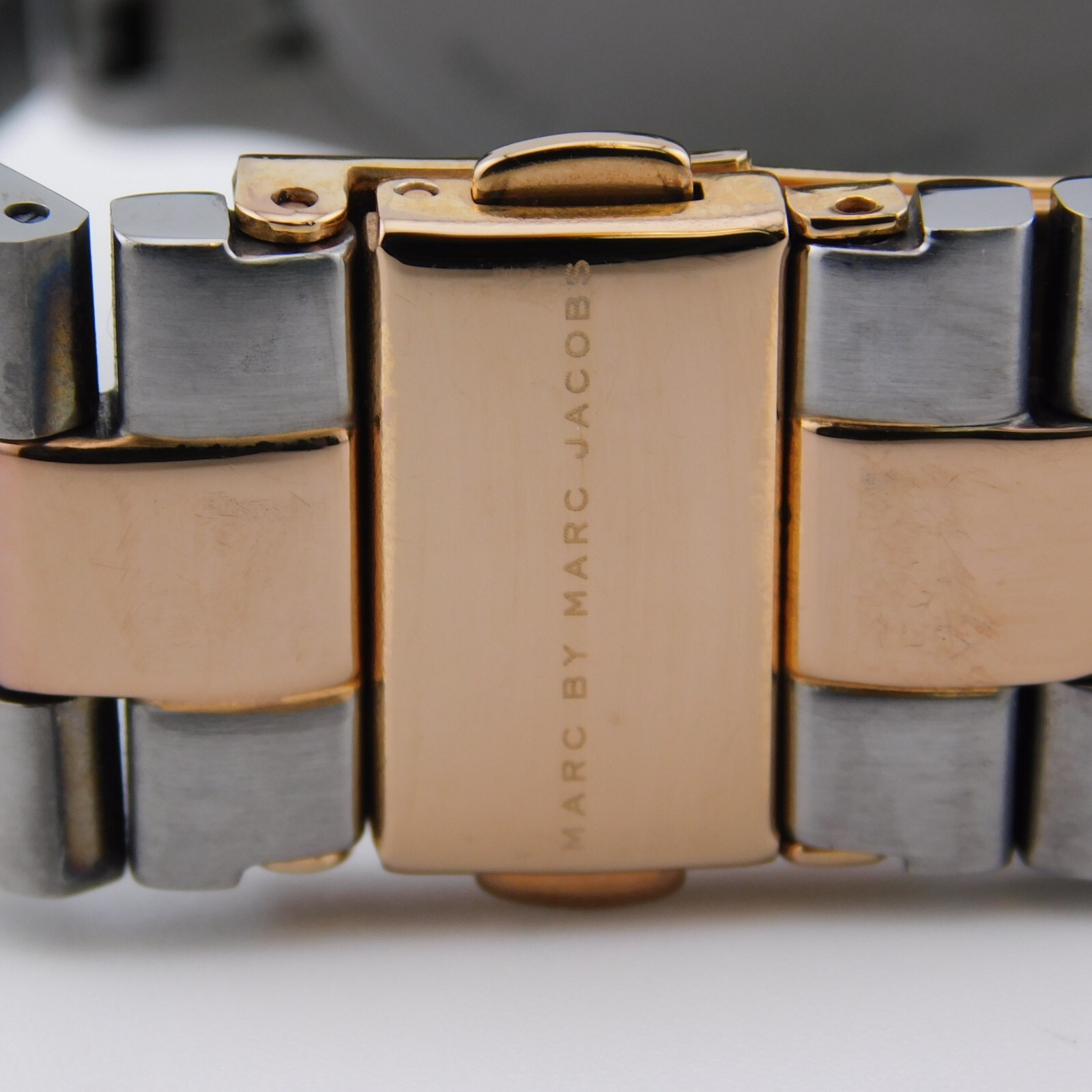 MARC by MARC JACOBS MBM3114 All St. Steel Women’s Watch Sz. 6 1/4″ New Battery