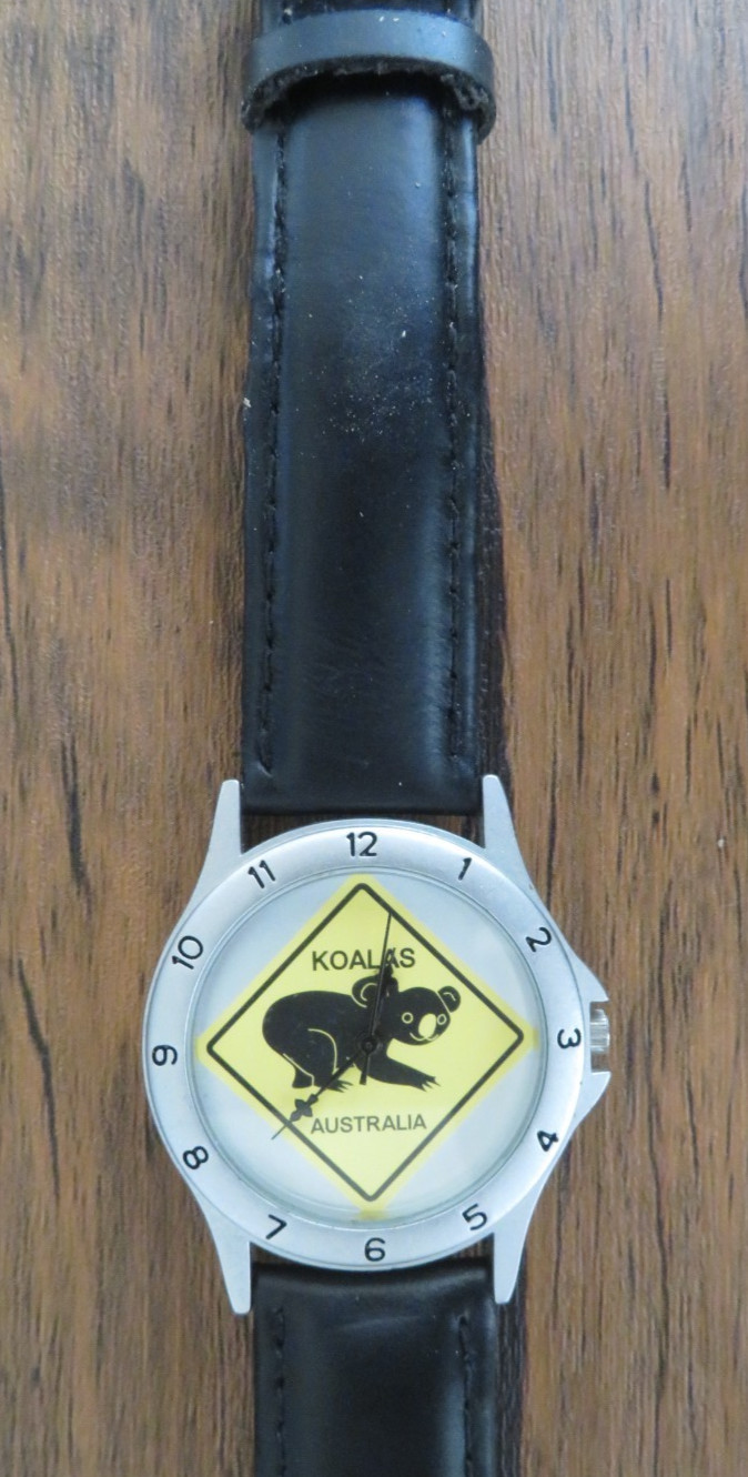Vintage Koalas Australia Road Sign Novelty Watch Working NICE!