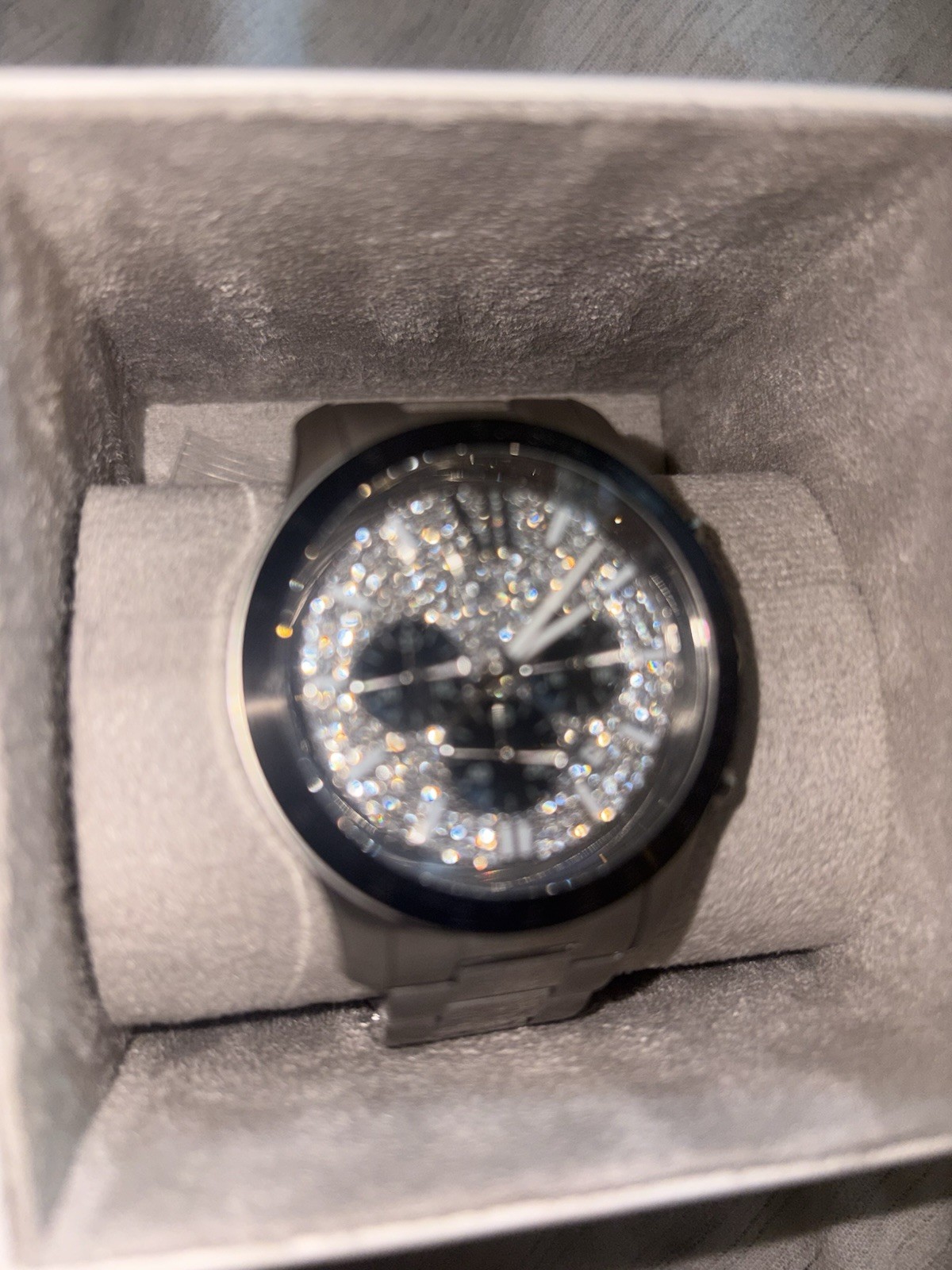 Michael Kors Runway Men’s Chronograph Quartz 45mm Gray Steel 50m Box