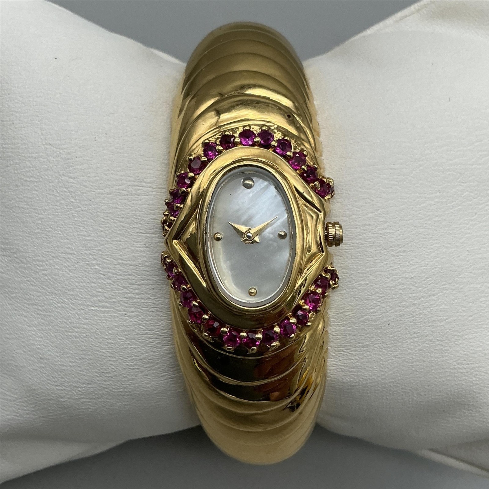 Vintage Franklin Mint Women Watch 20mm MOP Pink Rubies Gold Tone New Battery 6″